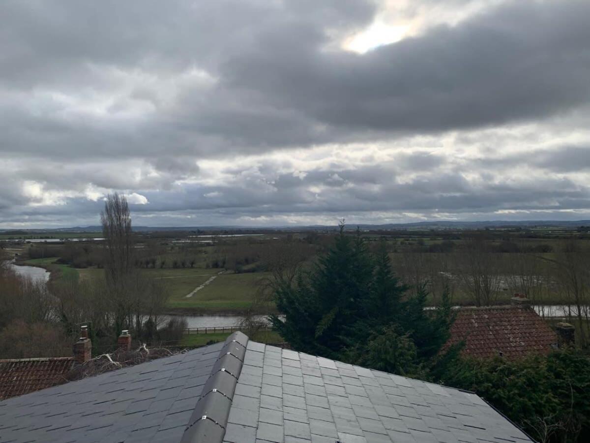 Villa Stunning Hillside House Langport Esterno foto